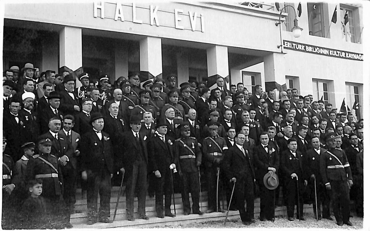 Siyaset Tarihi - 1930'lar Giresun Halkevi Açılışı Resmi Merasimi Fotokart FT7 - 1