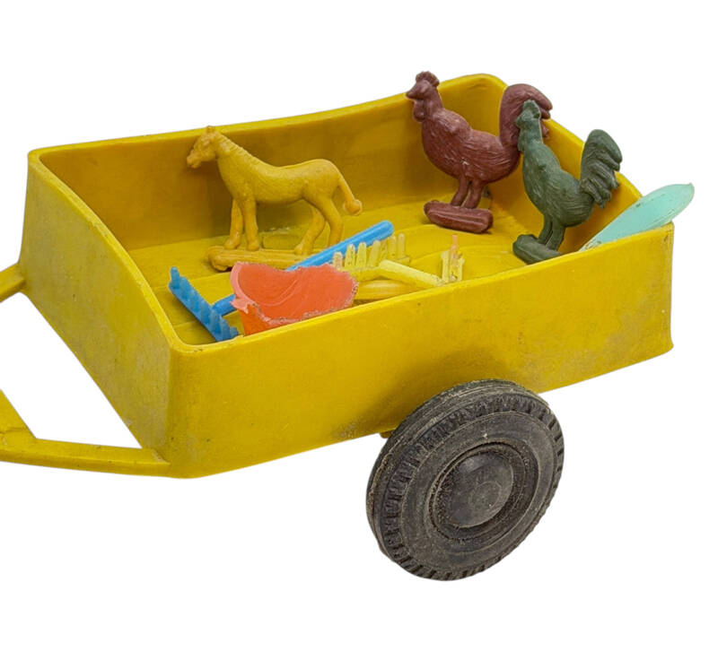 1960's Üfleme Plâstik Oyuncak Römorklu Traktör AOB5088 - 3