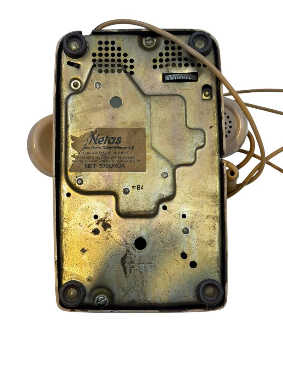 1970–80'ler Netaş (Northern Electric Telekomünikasyon A.Ş.) Çevirmeli Masa Telefonu AOB6242 - 4