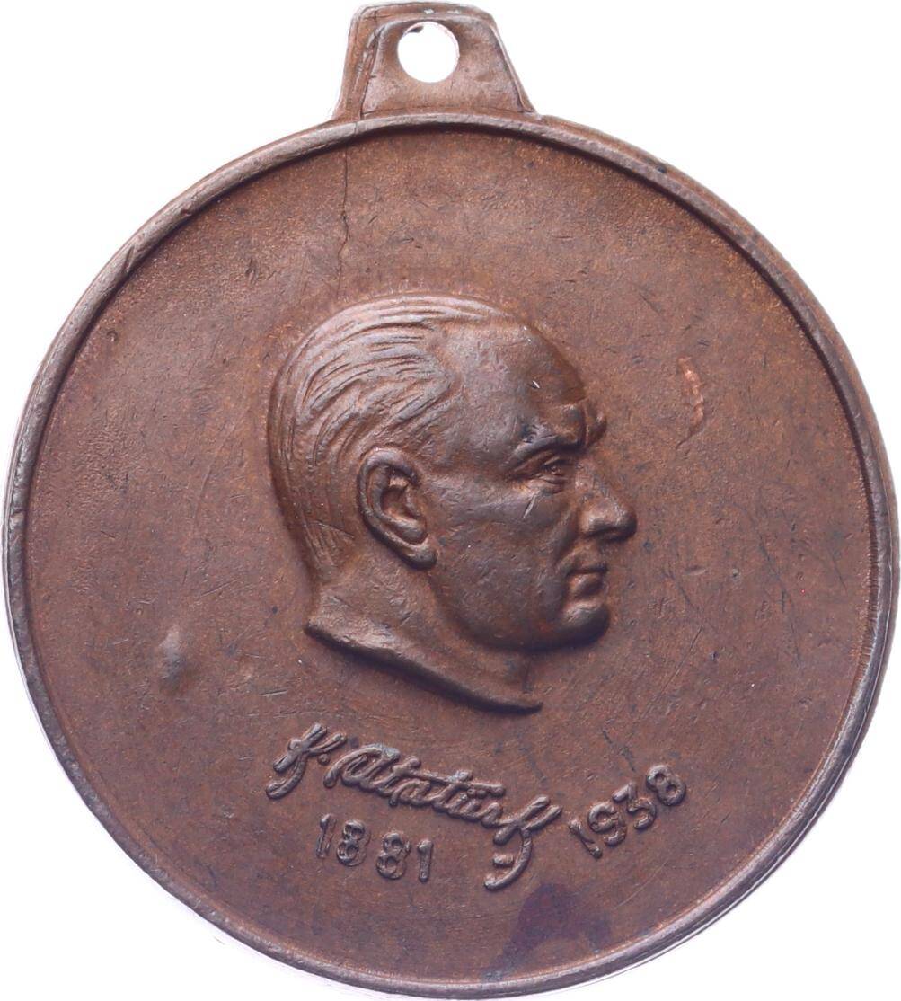  1970s Rumeli Hisarı Görselli Atatürk Madalyonu MVM2072 - 3