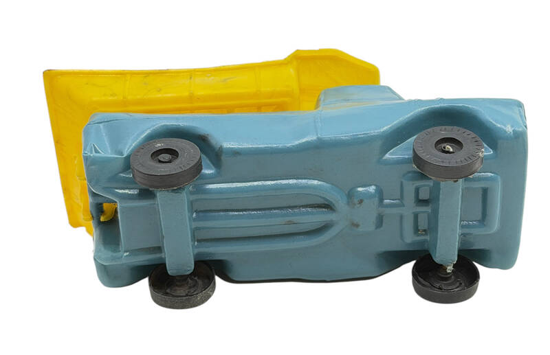 1970's Üfleme Plâstik Damperli Oyuncak Kamyonet AOB5170 - 5