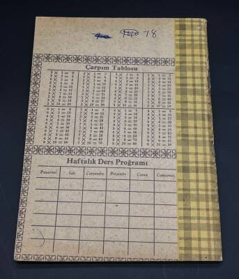 1980ler Sarı Renk Çizgili Lise Defteri AOB3024 (N) - 2