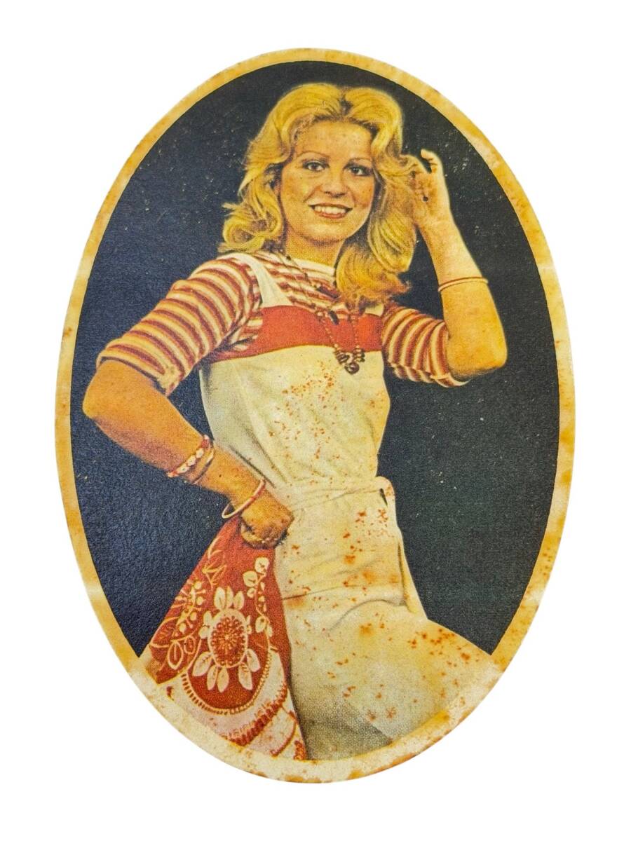 1980's Füsun Önal Sticker Çıkartma AKS2089 - 1