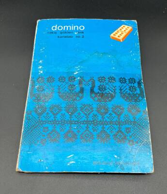 1982 Tarihli Domino Nakış İplikleri Renk Kartelası AOB3460 (N) - 1