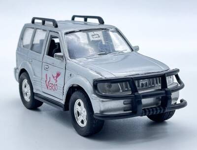 2000ler Çin Malı Metal Kapıları Açılan Çek Bırak Jeep (N) - 1