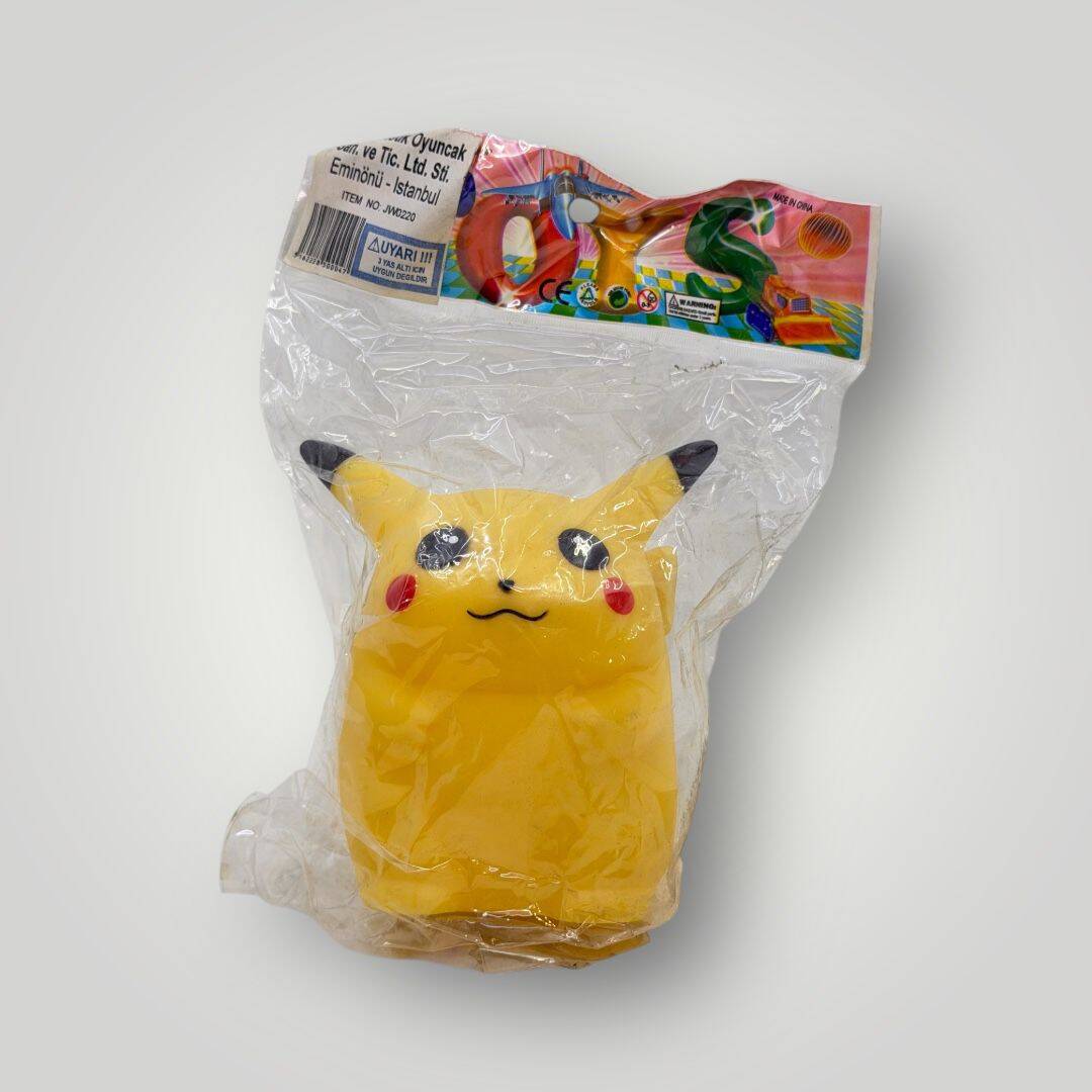 2000'ler Türk Malı Birlik Kauçuk Oyuncak Sesli Pikachu (Sıfır Ürün) AOB5038 - 2