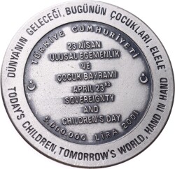 2001 - 23 Nisan Gümüş Kaplama/Bronz Madalyon (50mm) *Sertifikalı* - ÇİL MVM2215 - 2