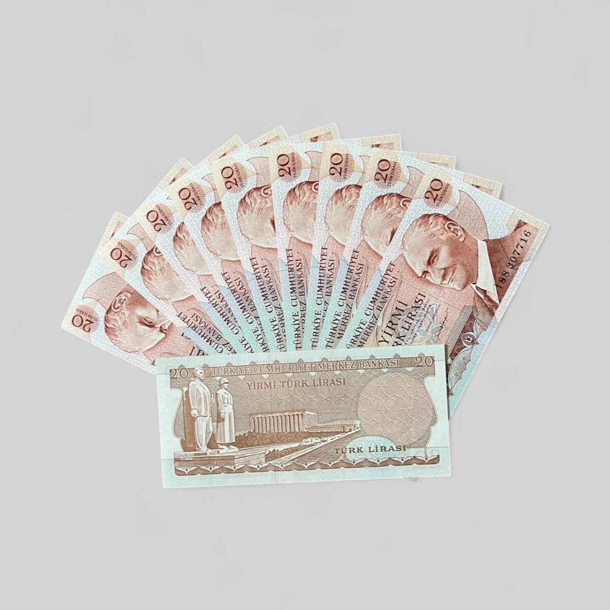 6.Emisyon 4.Tertip 20 Türk Lirası Seri I88 10'lu Lot ÇİL*Seri Takipli* TCK9823 - 3