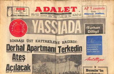 Adalet Gazetesi 12 Şubat 1967 - Fenerbahçe Altınordu İle Oynuyor - Binbaşı Üst Kattakilere Bağırdı Derhal Apartmanı Terkedin Ateş Açılacak GZ121743 - 1