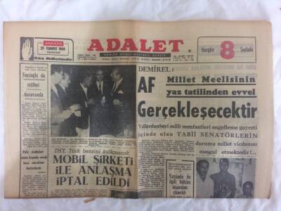 Adalet Gazetesi 25 Temmuz 1966 - Büyük Bir Göktaşının 1968de Dünyaya Çarpması Muhtemel GZ73142 - 1