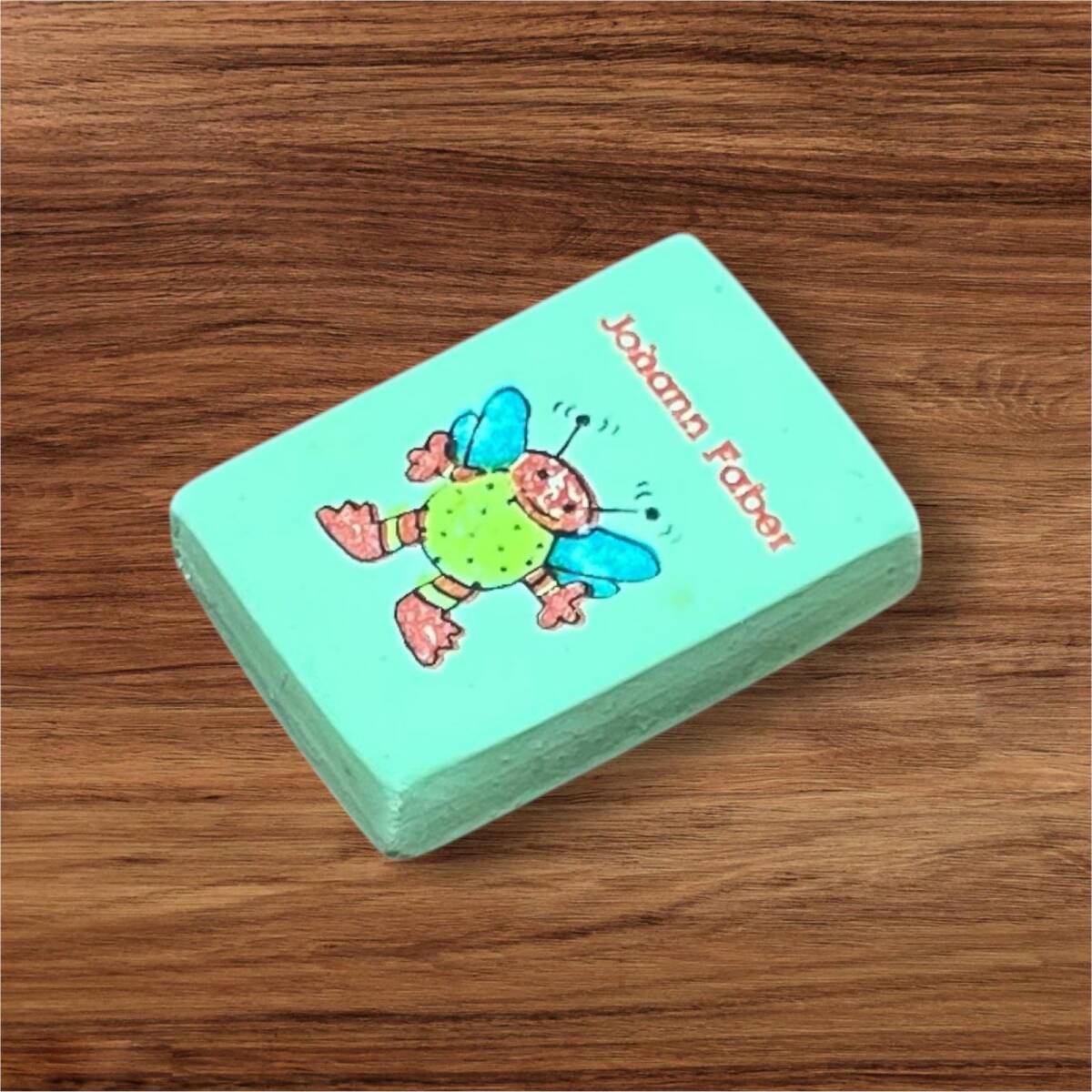 ADEL JOHANN FABER Nostaljik Arı Maya Figürlü Silgi AOB4962 - 4