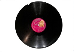 Nurinissa Toksoz Lingo Lingo Şişeler & Evlerinde Bir İpekten Halı Var TAŞ PLAK (10/7.5) PLK26197 - Gökçekoleksiyon