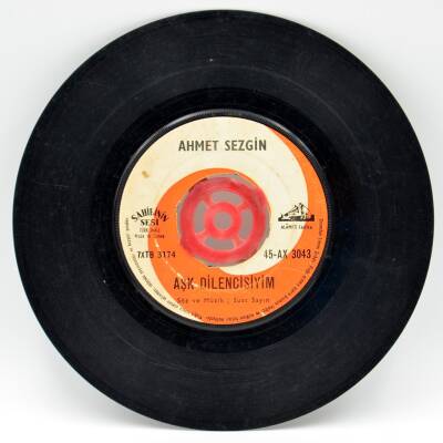 Ahmet Sezgin - Aşk Dilencisiyim (Y)PLK2102 - 1