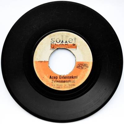 Ahmet Turşah - Acep Evlensekmi Evlenmesekmi (106) PLK6056 - 2