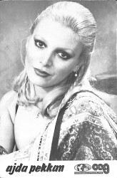 Ajda Pekkan Siyah-Beyaz Kartpostal (Küçük Boy) KRT21610 - Gökçekoleksiyon