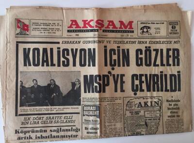Akşam Gazetesi 1 Kasım 1973 - Türk Savaş Filosu Akdenizde Söz Sahibi GZ11906 - 2