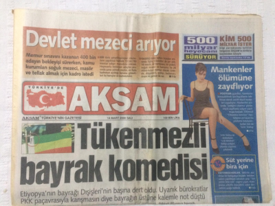 Akşam Gazetesi 14 Mart 2000 - Recai Kutan Meydan Okudu Bir gün Mutlaka Hesap Soracağız - GZ17498 - 1