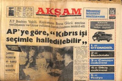 Akşam Gazetesi 15 Ekim 1964 - İranlı Gazeteci Dansöz Yasemin Alevi Vurdu GZ82298 - 1