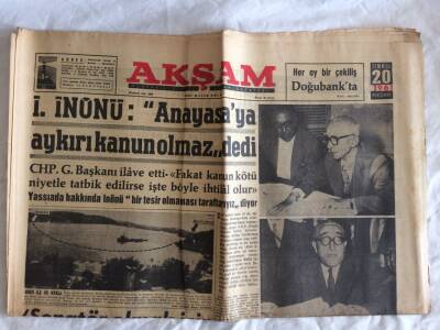 Akşam Gazetesi 20 Temmuz 1961 - Bölükbaşı Yeni Partilere ÇAttı GZ73299 - 1