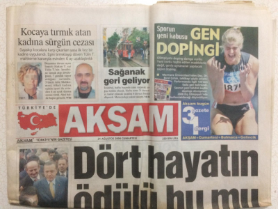 Akşam Gazetesi 21 Ağustos 2004 - M.Ali Erbil Ortalığı Karıştırdı, Nazan Öncelden Şarkı GZ27831 - 1