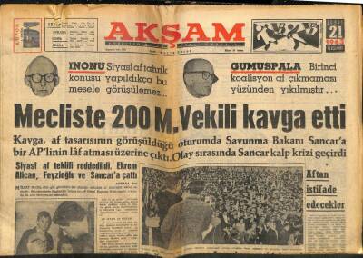 Akşam Gazetesi 21 Şubat 1963 - Mecliste 200 Milletvekili Kavga Etti GZ97770 - 1