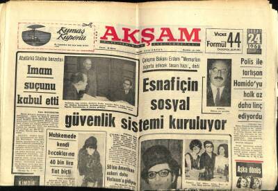 Akşam Gazetesi 24 Şubat 1968 - Zeki Müren , Baloda Politikacılık Provası Yaptı GZ60383 - 1