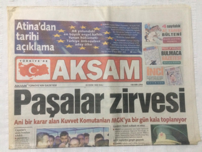 Akşam Gazetesi 26 Ekim 1999 - Erbakanın Mallarına Tedbir - GZ17504 - 2