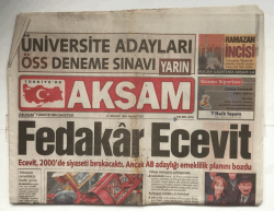 Akşam Gazetesi 27 Aralık 1999 - Avrupa Fırtınaya Teslim GZ5747 - 2