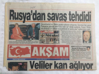 Akşam Gazetesi 3 Eylül 1995 - Rusyadan Savaş Tehdidi,Senin Uğruna Ölürüm Tarkan - GZ18674 - 1