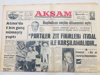 Akşam Gazetesi 4 Ağustos 1965 - Atinada 3 Bin Genç Nümayiş Yaptı GZ53268 - 1