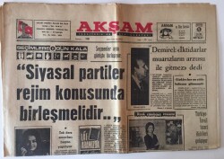 Akşam Gazetesi 5 Ekim 1973 - Seçmen Aynı Görüşte Siyasal Partiler Rejim Konusunda Birleşmelidir GZ11958 - 2