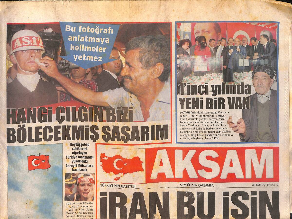 Akşam Gazetesi 5 Eylül 2012 - Foça Bombacısı Urfa'da Yakalandı - Polis Akademisinin Kapısı İmam Hatiplilere Açıldı GZ160056 - 1