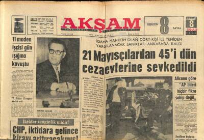 Akşam Gazetesi 8 Kasım 1963 - Bursada 227 Şoför Ve Biletçi Grev Yaptı GZ87799 - 1