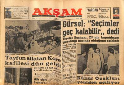 Akşam Gazetesi 9 Ağustos 1960 - Tayfun Atlatan Kore Kafilesi Dün Geldi GZ82426 - 1
