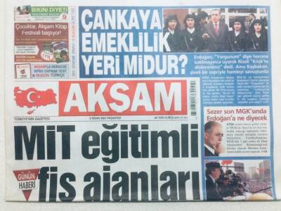 Akşam Gazetesi 9 Nisan 2007 - Mit Eğitimli Fiş Ajanları GZ42894 - 1