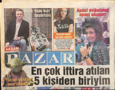 Akşam Gazetesi Pazar Eki 4 Kasım 2012 - Türk Sinema Tarihini , Bir de Canlı Tanığından Dinleyin GZ116526 - 1