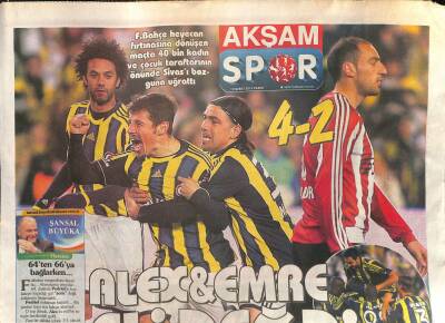 Akşam Gazetesi Spor Eki 19 Şubat 2012 - Aykut Kocaman Çok Kritik Bir Galibiyet Aldık GZ124613 - 1