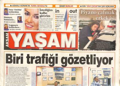 Akşam Gazetesi Yaşam Eki 11 Ağustos 2002 - Asmalı Konakın Kara Sevdalısı İpek Tuzcuoğlu - Yeşilçamın Altın Geyikleri GZ109150 - 1