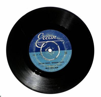 Ali Ercan - Anan Razı Baban Razı / Binin Yarısı Beşyüz Oda Bende Yok PLAK (10/7) PLK18592 - 1