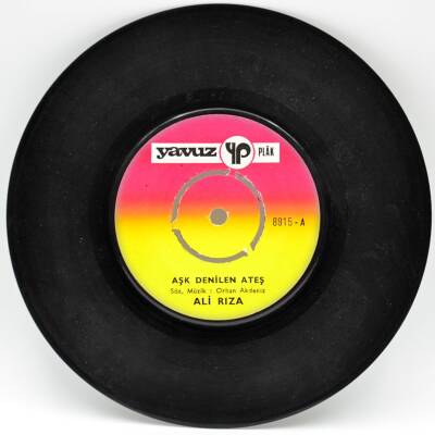 Ali Rıza - Aşk Denilen Ateş PLAK (109.5) (Y)PLK2585 - 2