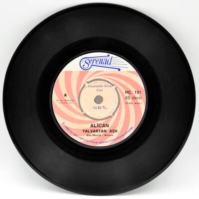 Alican - Yalvartan Aşk Lüzum Kalmadı PLAK (10/8) PLK2435 - 1