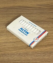 Altın Tebeşirleri.Tam Dolu Kutu . AOB4886 - 3