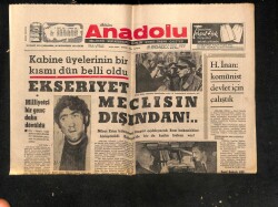 Anadolu Gazetesi 24 Mart 1971 - Arjantinde Komutanlar Darbe Yaptı GZ66823 - 1
