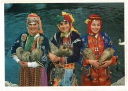 Anadolu Yöresel Giyim Temalı Kartpostal KRT9732 - Gökçekoleksiyon