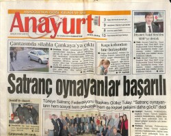 Anayurt Gazetesi 30 Kasım 2013 - Beren Saat Pop Müziğinin Ünlü Sesi Kenan Doğuludan Evlenme Teklifi Aldı GZ100013 - 1