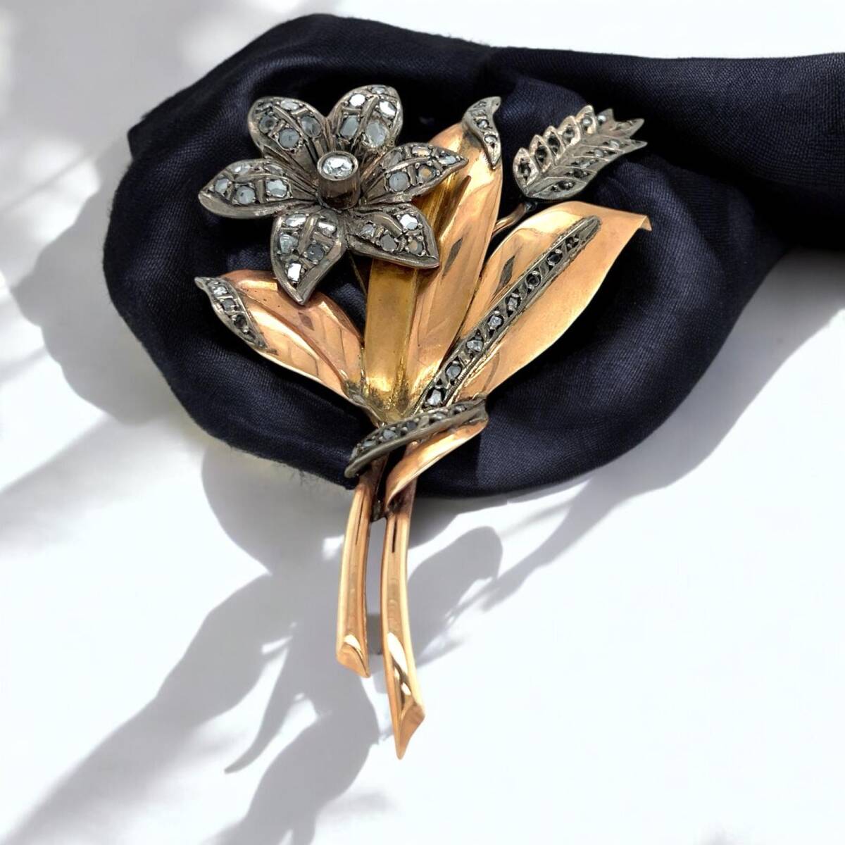 Antika 14 Ayar Elmas Taşlı Broş ELM371 #20.62 - 1