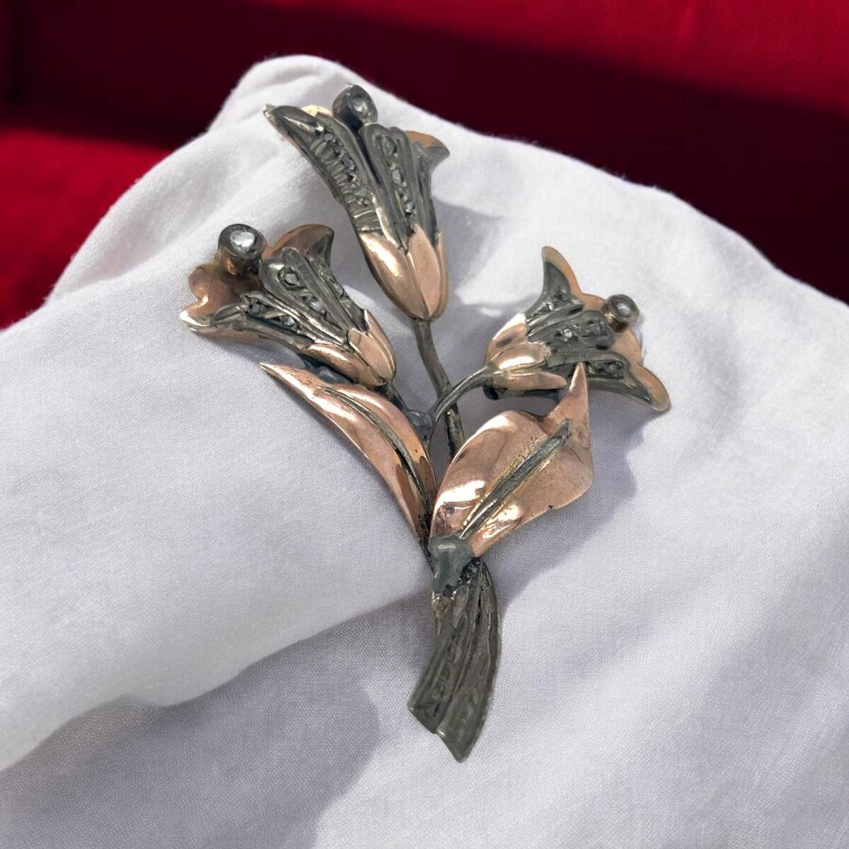 Antika 8 Ayar Elmas Taşlı Broş ELM153 #12.28 - 3