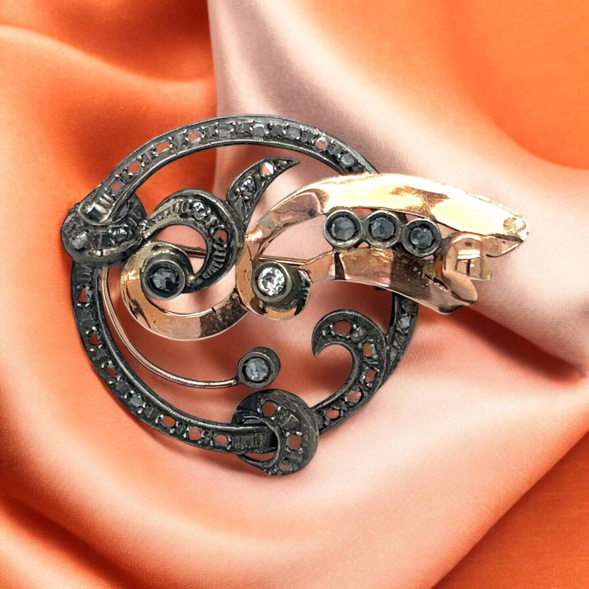 Antika 8 Ayar Elmas Taşlı Broş ELM238 #5.60 - 4