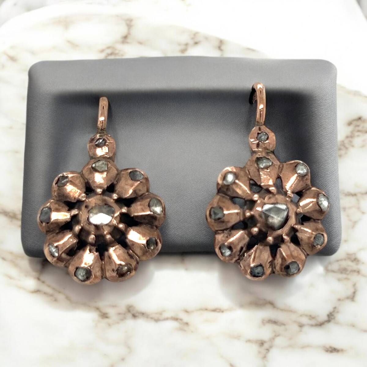 Antika 8 Ayar Elmas Taşlı Gül Küpe ELM373 #5.70 - 1