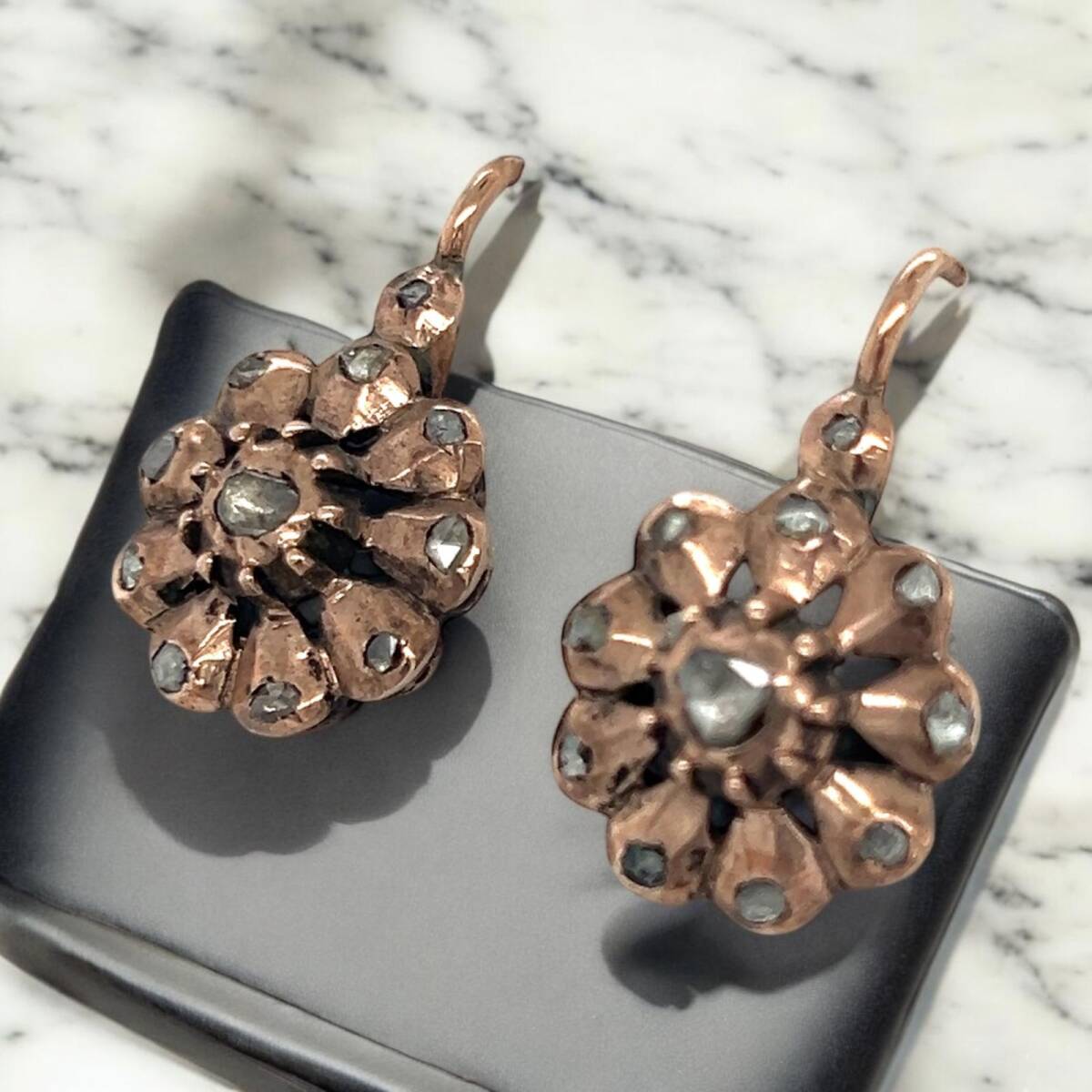 Antika 8 Ayar Elmas Taşlı Gül Küpe ELM373 #5.70 - 3